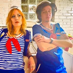 Meet your Posher, Jj